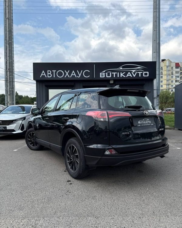 Toyota RAV4 IV (XA40) · Рестайлинг - Image 4
