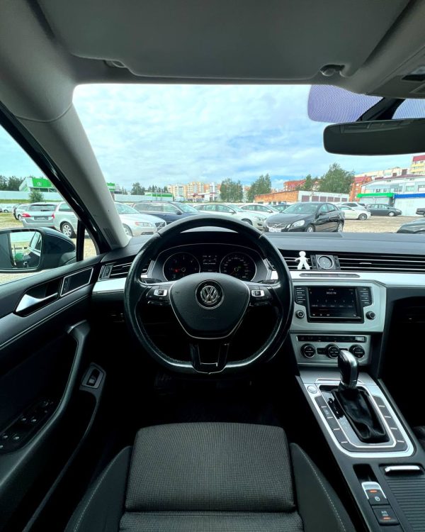 Volkswagen Passat B8 - Image 12