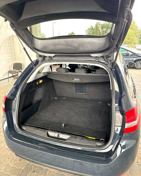 Peugeot 308 T9 · Рестайлинг - Image 15