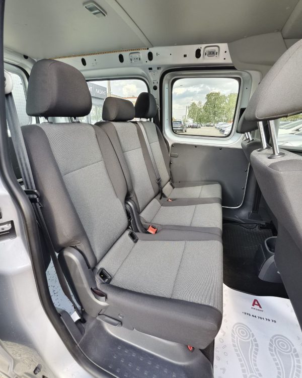 Volkswagen Caddy MAXI IV - Image 13