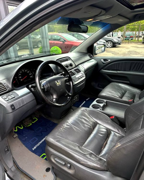 Honda Odyssey - Image 9