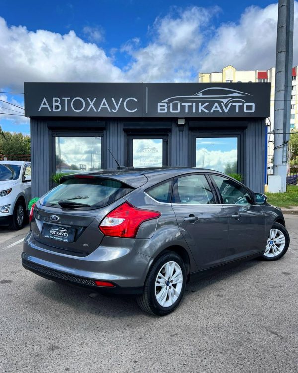 Ford Focus III - Image 6