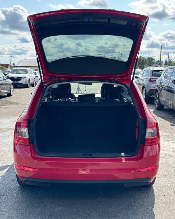 Skoda Octavia III - Image 14