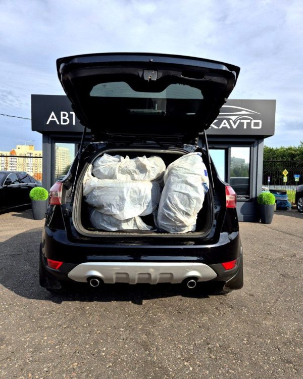 Ford Kuga - Image 14