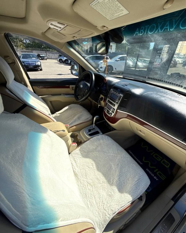 Hyundai Santa Fe CM - Image 12