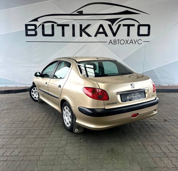 Peugeot 206 I · Рестайлинг - Image 5