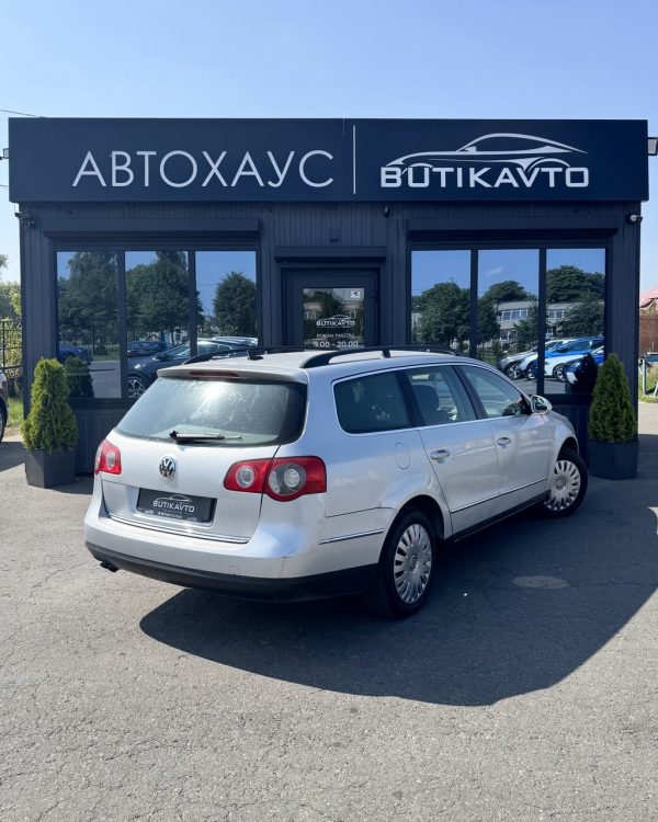 Volkswagen Passat B6 - Image 7