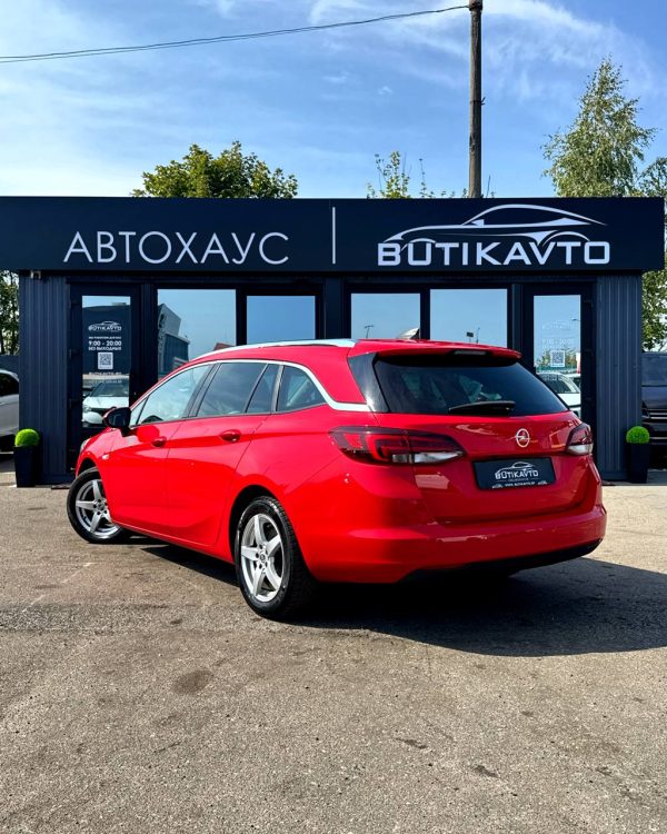Opel Astra K - Image 4
