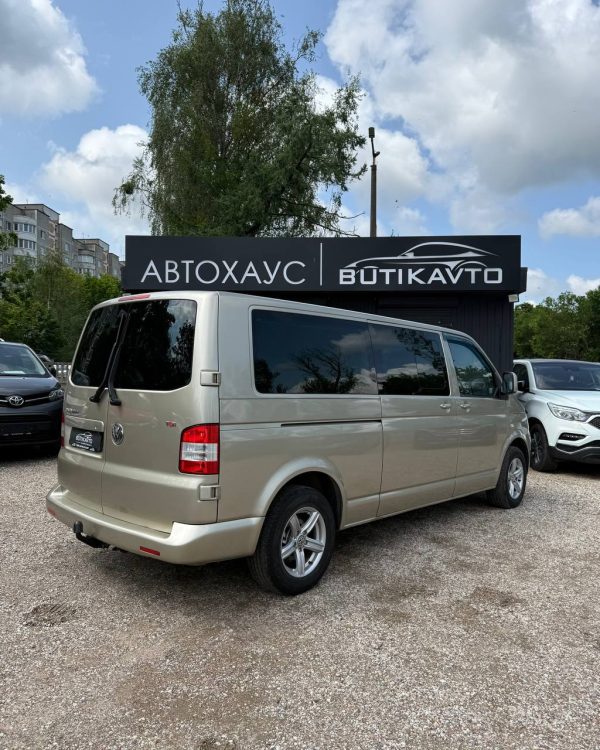 Volkswagen Caravelle T5 - Image 4