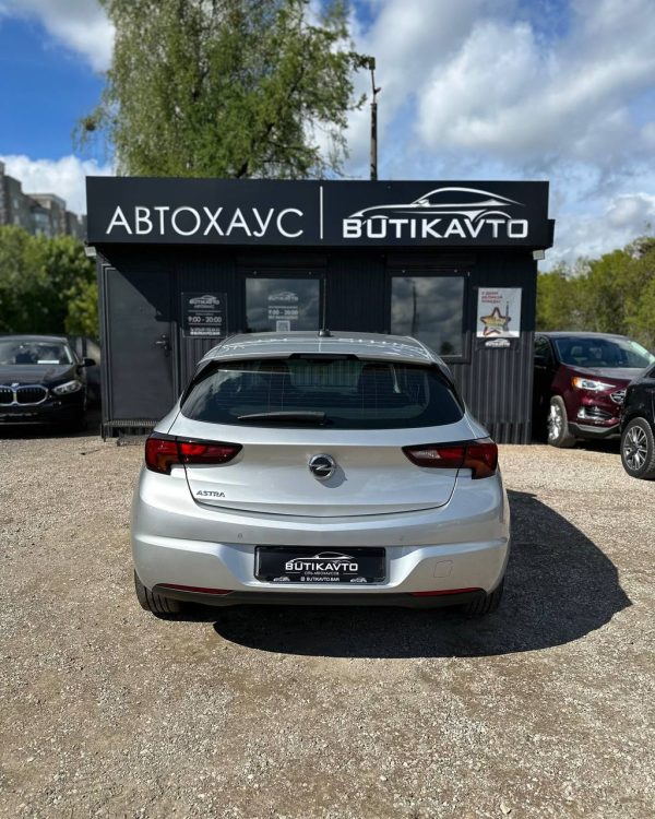 Opel Astra - Image 5