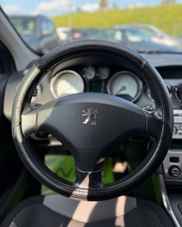 Peugeot 308 T7 - Image 10
