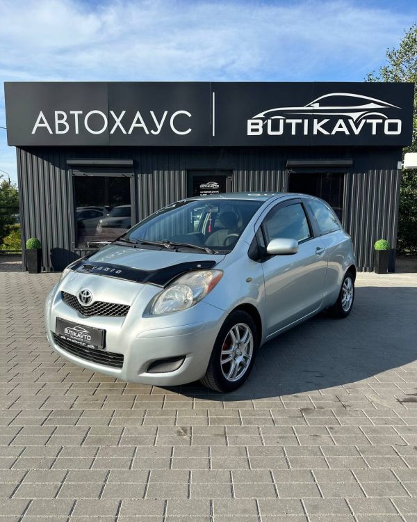 Toyota Yaris II (XP9) · Рестайлинг - Image 3
