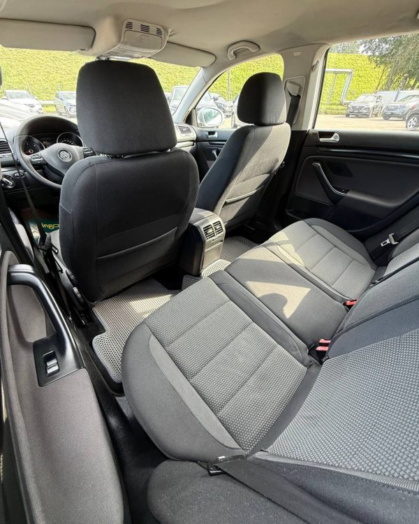 Volkswagen Golf VI - Image 12