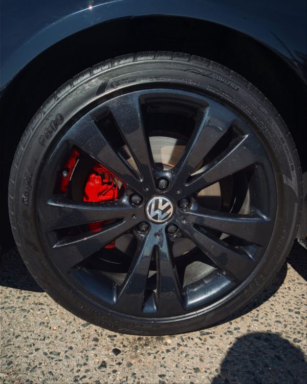 Volkswagen Passat B6 - Image 18