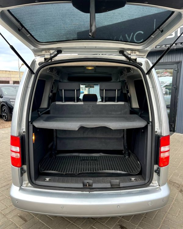Volkswagen Caddy Maxi - Image 15