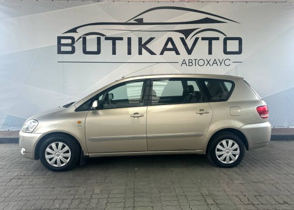 Toyota Avensis Verso I - Image 4