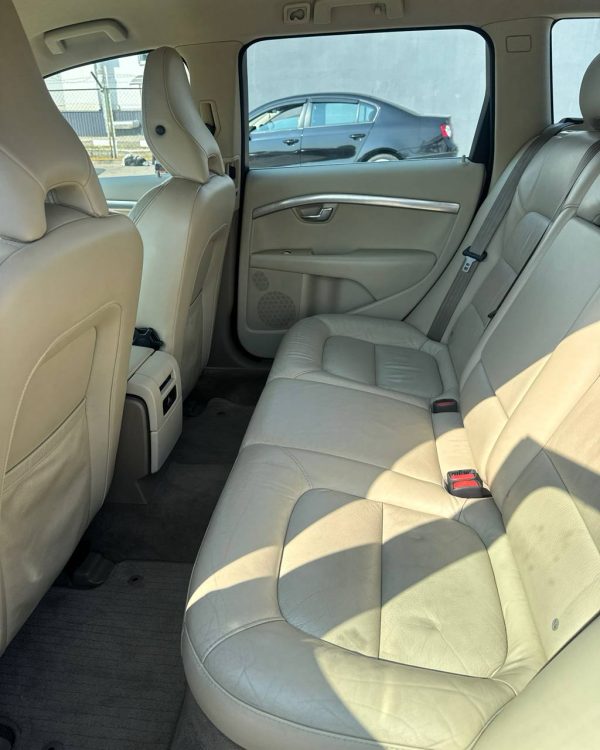 Volvo V70 III - Image 9