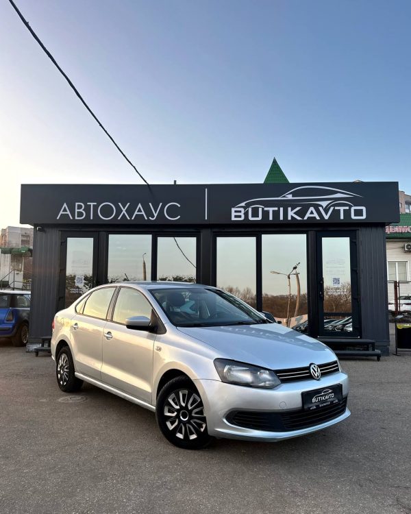 Volkswagen Polo Sedan