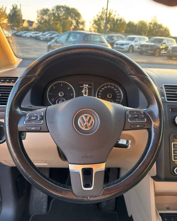 Volkswagen Touran I · 2-й рестайлинг - Image 15