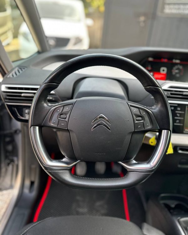 Citroen C4 Grand Spacetourer I - Image 11