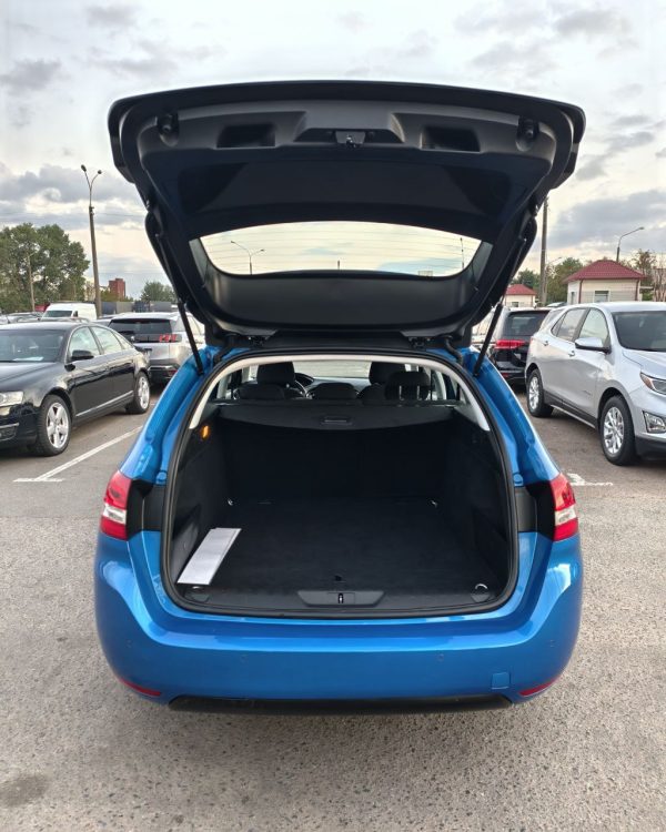 Peugeot 308 T9 · Рестайлинг - Image 12