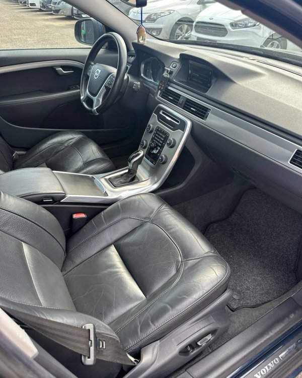 Volvo V70 III · Рестайлинг - Image 14