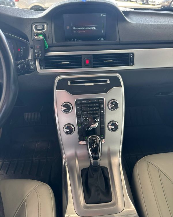 Volvo V70 III · Рестайлинг - Image 14