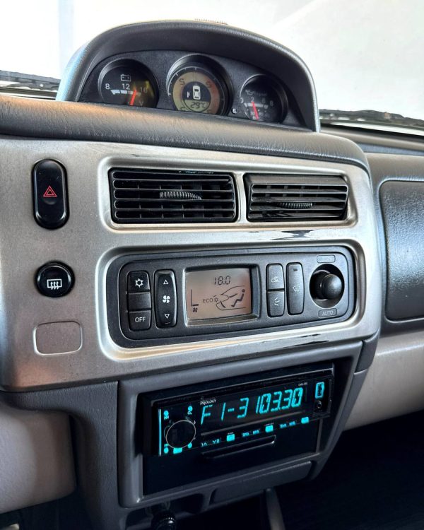 Mitsubishi Pajero Sport I - Image 12