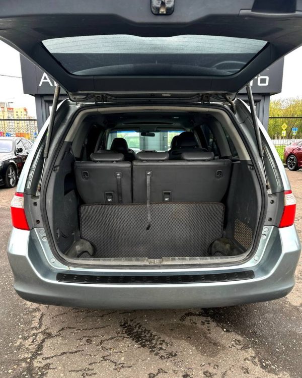 Honda Odyssey - Image 14