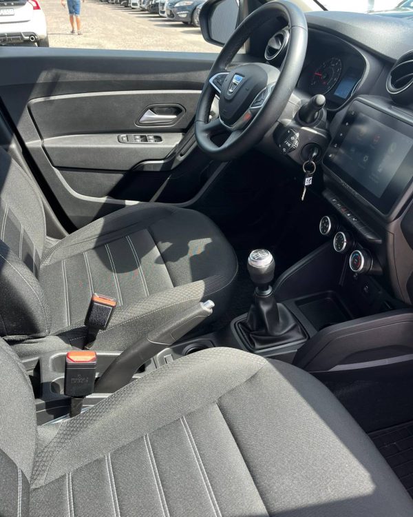 Dacia Duster II · Рестайлинг - Image 14