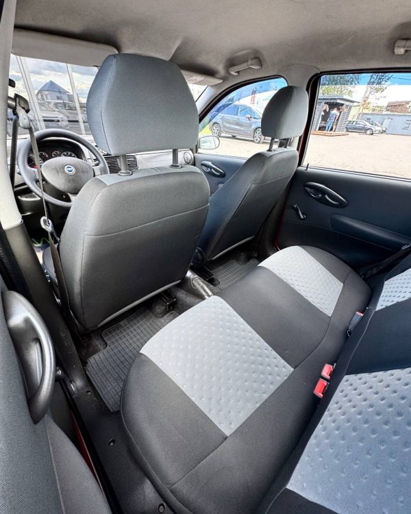 Fiat Punto II · Рестайлинг - Image 11