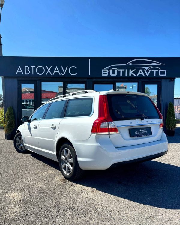 Volvo V70 III · Рестайлинг - Image 4