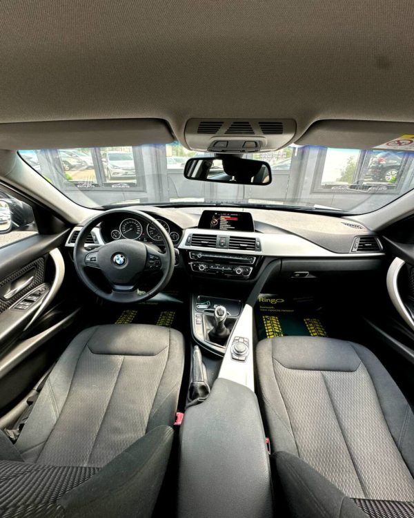 BMW 318 I - Image 10