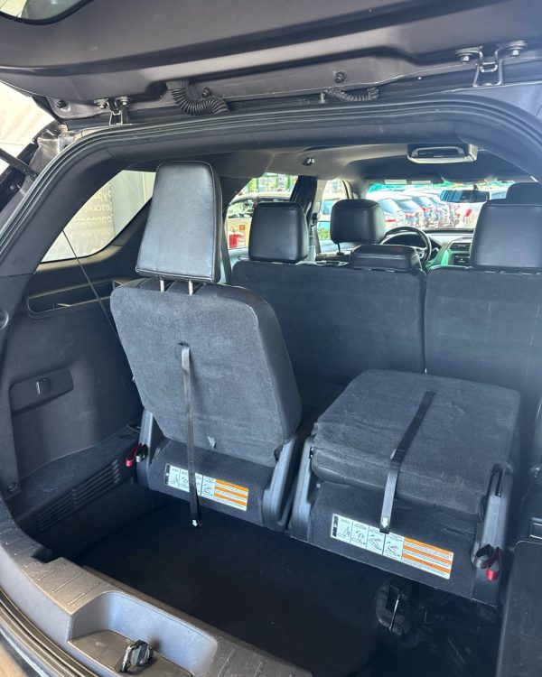 Ford Explorer V - Image 14