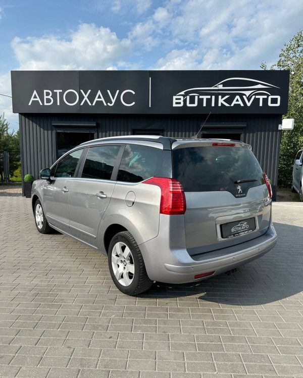 Peugeot 5008 I · Рестайлинг - Image 4