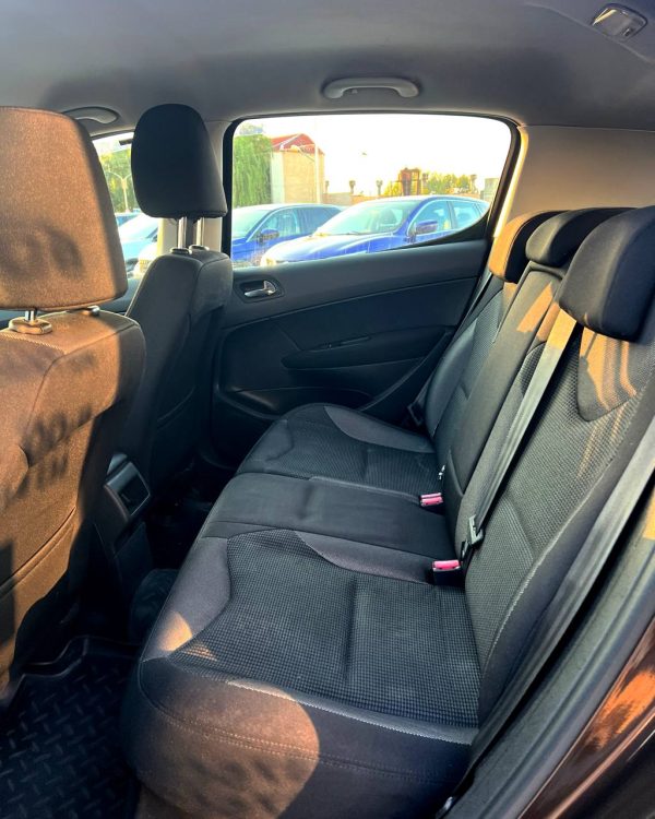 Peugeot 308 T7 · Рестайлинг - Image 14