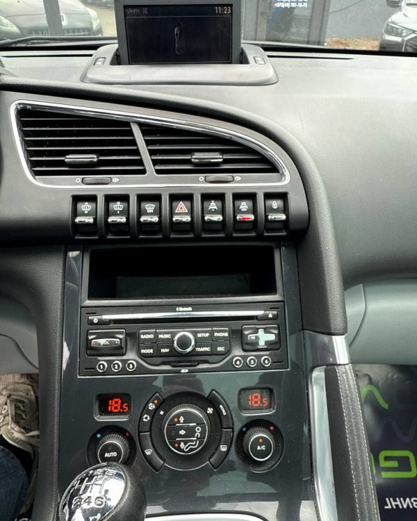 PEUGEOT 3008 1770 - Image 15