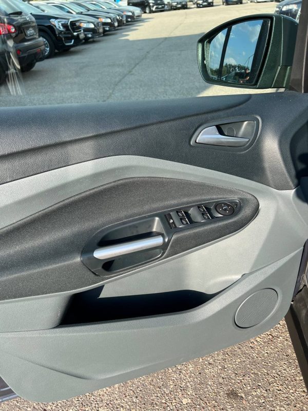 Ford Grand C-Max II - Image 9