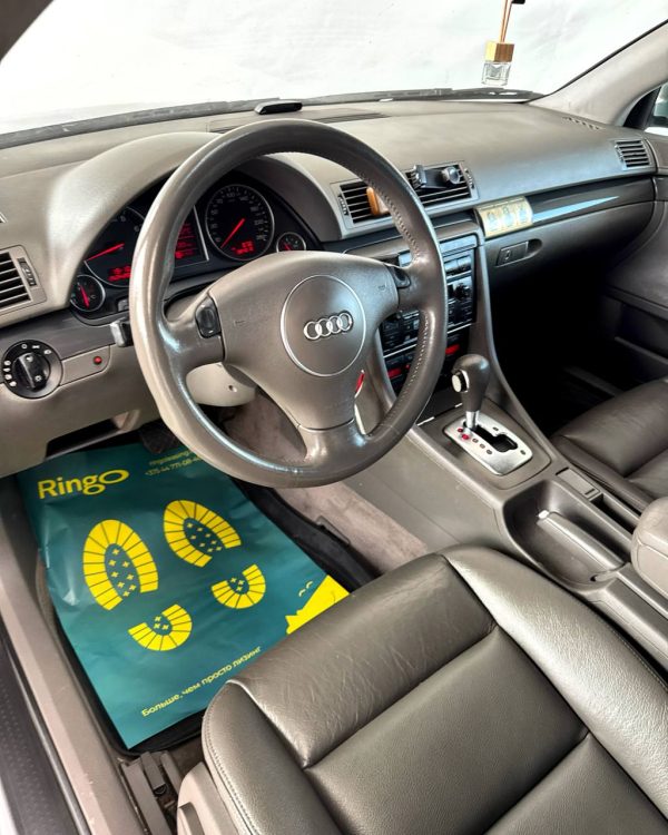 Audi A4 B6 - Image 11