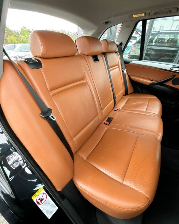 BMW X5 - Image 13