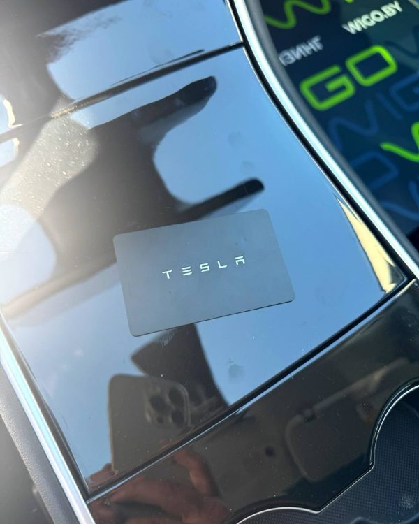 Tesla Model 3 I - Image 22