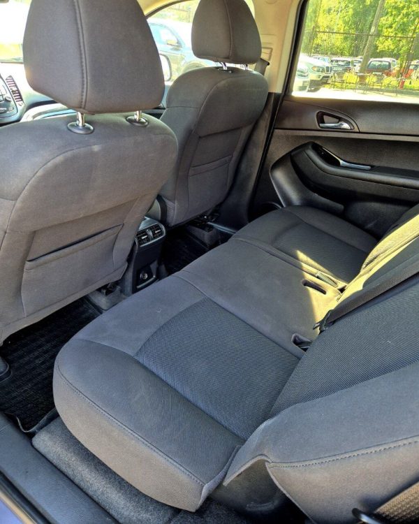 Chevrolet Orlando I - Image 12
