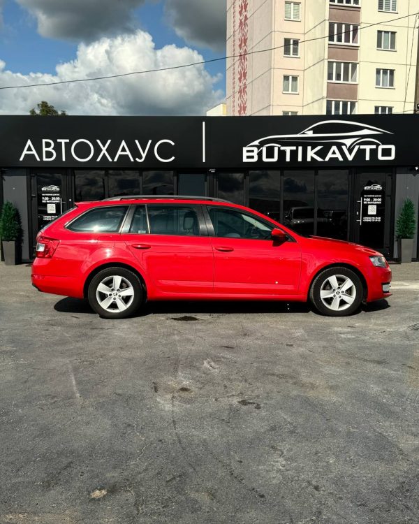 Skoda Octavia III - Image 8
