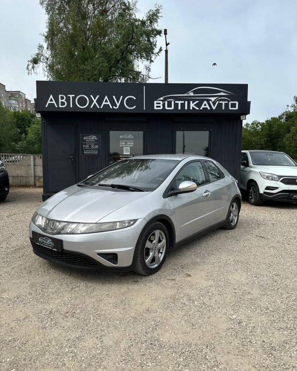 Honda Civic VIII - Image 3