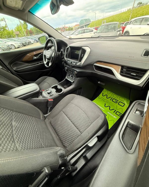 GMC Terrain II - Image 14