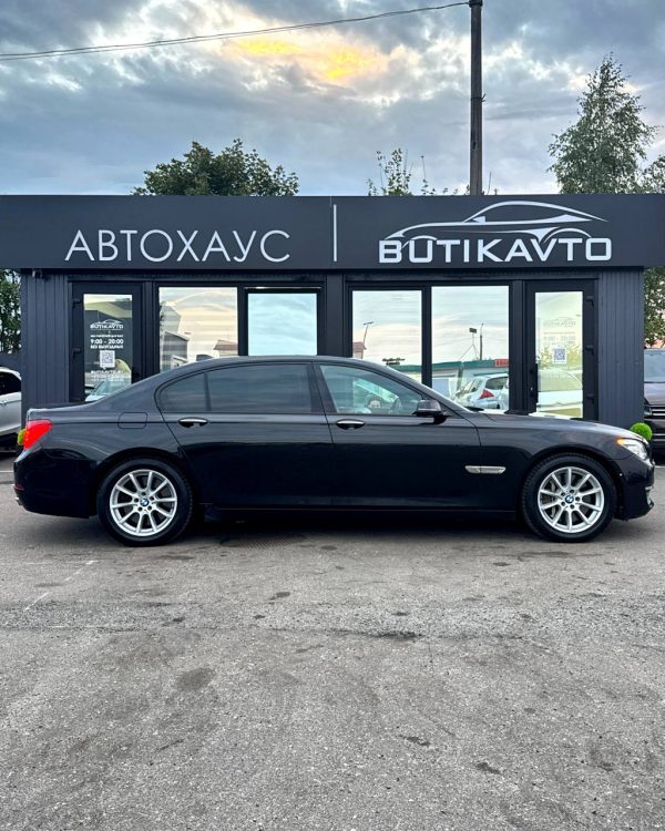 BMW 7 серия F02 (Long) · Рестайлинг - Image 8