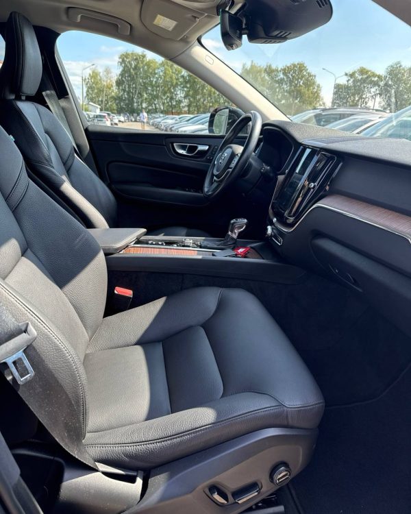 Volvo XC60 II - Image 14