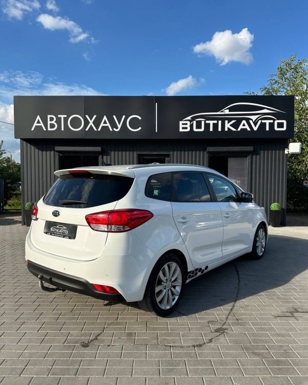 Kia Carens III - Image 6