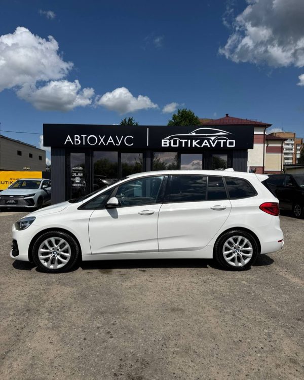 BMW 218 D GRAN TOURER - Image 14