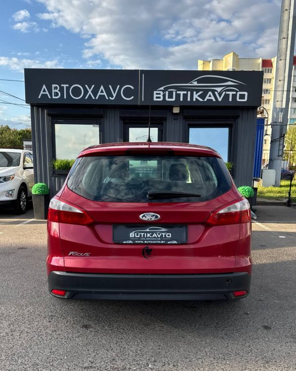 Ford Focus III - Image 5